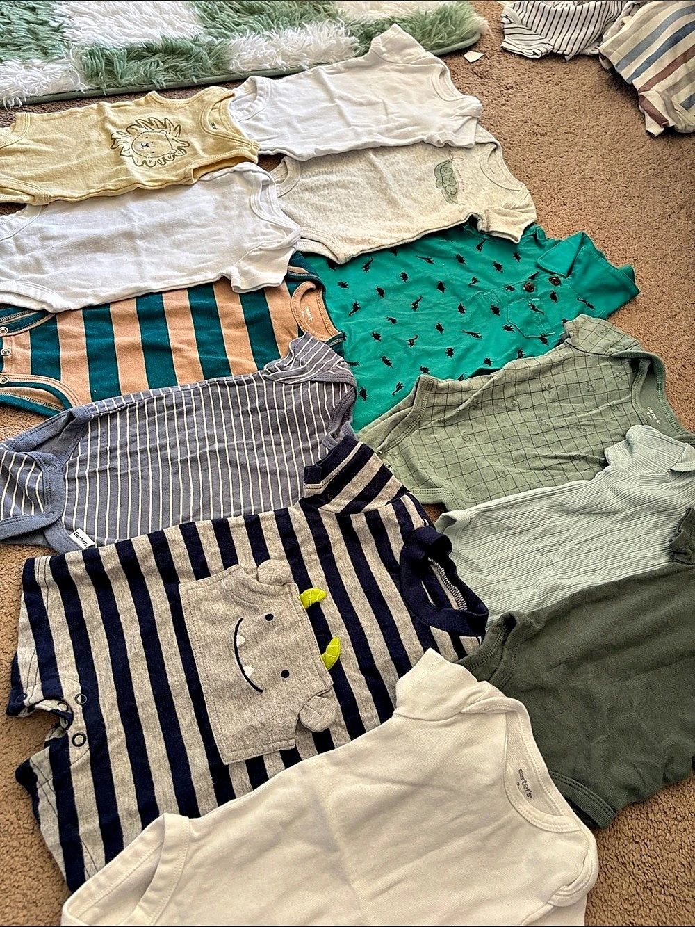 Baby Onesie and Romper Bundle White 12 items Boy or Unisex carters gather size 3